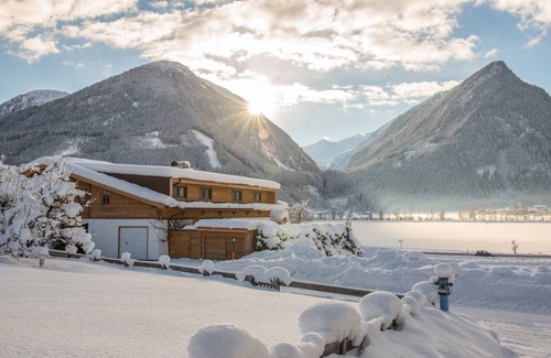 Schonbach Apartment | Chalet in Neukirchen with Mountain Views