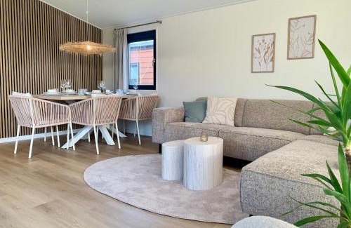 Sint Maartensvlotbrug House | Chalet in Sint Maartenszee near Sandy Beach