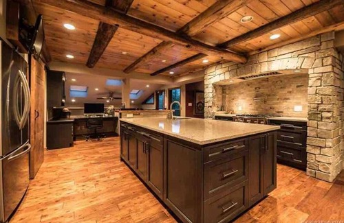 Beasley Ski Chalet | Chalet in "The Woods Nelson" with Stunning Views