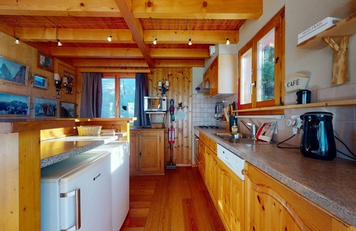 Nendaz Ski Chalet | Chalet in Veysonnaz with swimming pool
