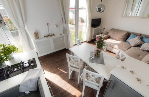 Renesse House | Chalet Jana on a family-friendly 5-star park in Renesse