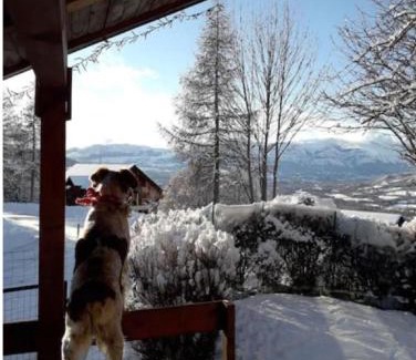 Saint-Leger-les-Melezes Ski Chalet | Chalet jolie vue montagne Air vivifiant