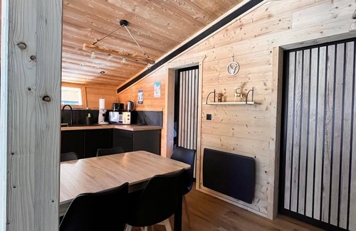 Pyrenees 2000 Ski Chalet | Chalet L'Epicéa 2chambres - 4 to 6 Pers. - 5min walk to slopes & shops