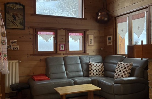 Les Avanchers-Valmorel Ski Chalet | Chalet les Carrons, 9 people, resort 15 min by shuttle