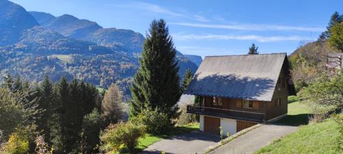 Saint-Pierre-d'Entremont Ski Chalet | Chalet l'Alpe