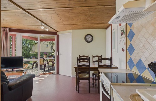 Salignac-Eyvignes Ski Chalet | Chalet La Brousse No. 2 – sleeps 5 – with pool