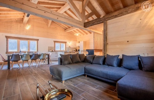 Villard-sur-Doron House | Chalet LA Devie - Villard SUR Doron