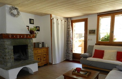 Bonneval-sur-Arc Ski Chalet | Chalet La Fleuria in Bonneval sur Arc