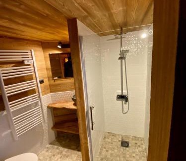 Les Brevieres Ski Chalet | chalet la grange