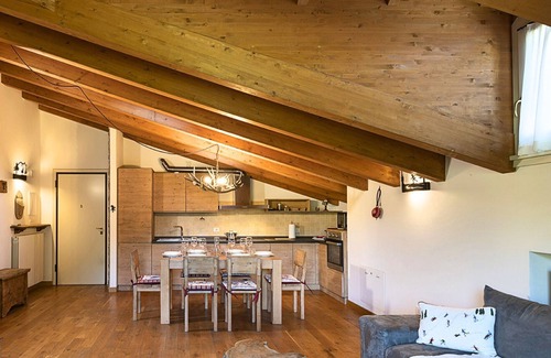 Temu Apartment | Chalet la Segheria - Three Bedroom Apartment, Sleeps 7