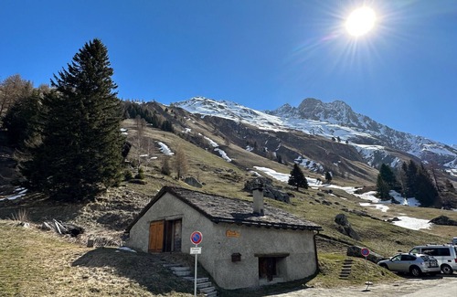 La Fouly Ski Chalet | Chalet Le Basset - Family Chalet in the Swiss Alps