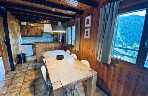 Morgins Ski Chalet | Chalet Le Jeuna, Morgins