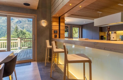 Meribel Ski Chalet | Chalet le Nolde : swimming pool, hammam, luxurious nestle in Meribel