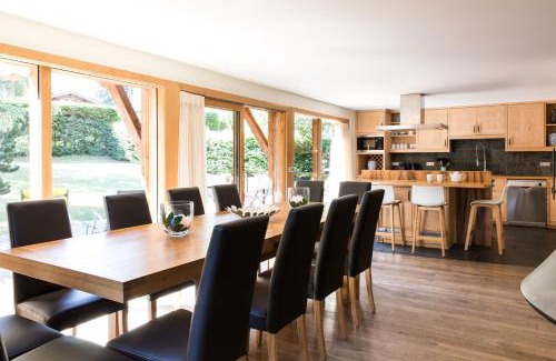 Chamonix-Mont-Blanc Ski Chalet | Chalet Les Favrands