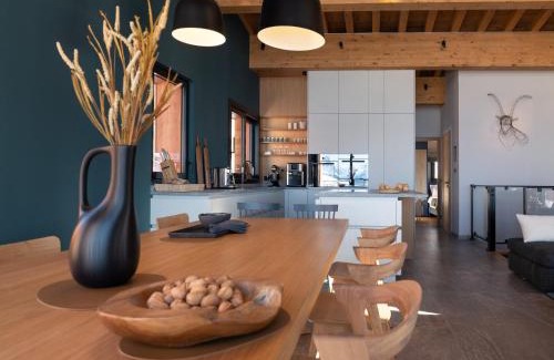 Arc-1800 Ski Chalet | Chalet luxe 12 pers avec piscine, sauna, hammam, home cinéma et ski aux pieds à Arc 1800 - FR-1-686-30