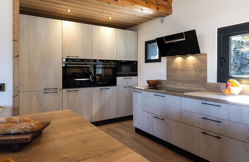 Bellentre Ski Chalet | Chalet Mathilde - Beautiful chalet 30m to piste, sauna, hot tub, ski room, views