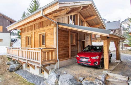 Le Praz de Lys Ski Chalet | Chalet Mazot Savoyard