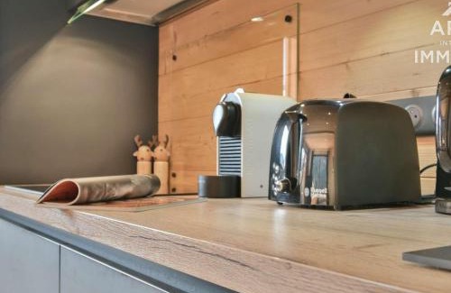 Le Grand-Bornand Ski Chalet | Chalet Mitoyen Luxueux 8 Pers, 3 Chambres Confortables pour une Escapade Alpestre Inoubliable - FR-1-391-168