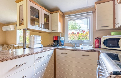 Gastes RV Rental | Chalet "Mobilehome Bernard" with Private Garden & A/C