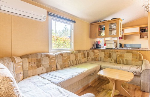Gastes RV Rental | Chalet "Mobilehome Bernard" with Private Garden & A/C