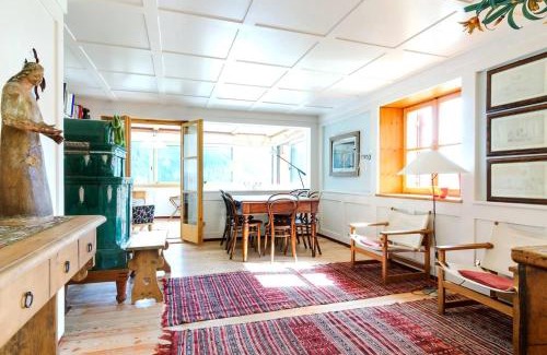 San Giovanni di Fassa Ski Chalet | Chalet Monciòn
