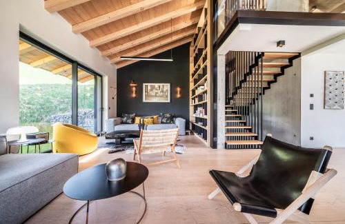 Morzine Ski Chalet | Chalet Nelcote Morzine - by EMERALD STAY