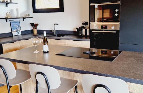 Montalbert Ski Chalet | Chalet neuf 2024 pour 12 pers. avec jacuzzi, ski-room et parking à La Plagne - FR-1-755-15
