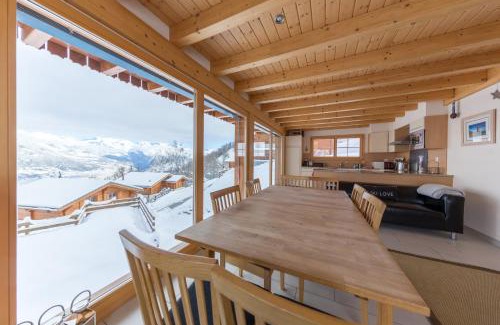 Saint-Pierre-de-Clages Ski Chalet | Chalet Nid Blanc