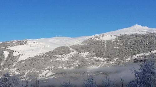 Montalbert Ski Chalet | Chalet Phoenix