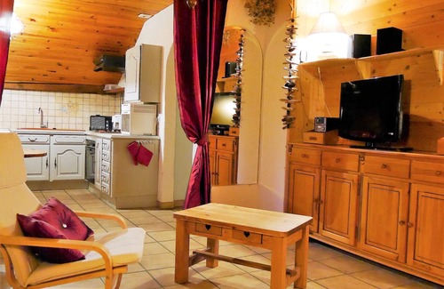 Villard-Reculas Apartment | CHALET PRIVE MON REVE APPART no3 on DOMAINE ALPE D'HUEZ IN VILLARD RECULAS