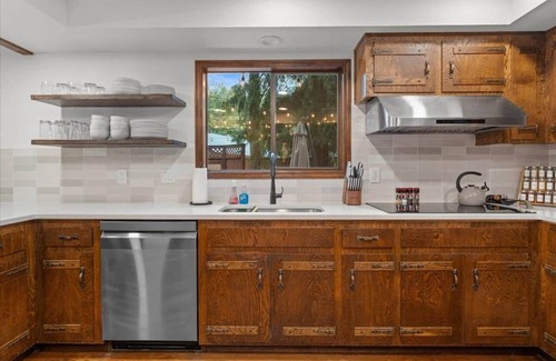 Mount Hood Village House | Chalet Riviere - Newly Remodeled Mountain Home