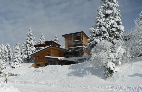 Chamrousse Ski Chalet | Chalet Rochefort no longer available for rental from April 1, 2025