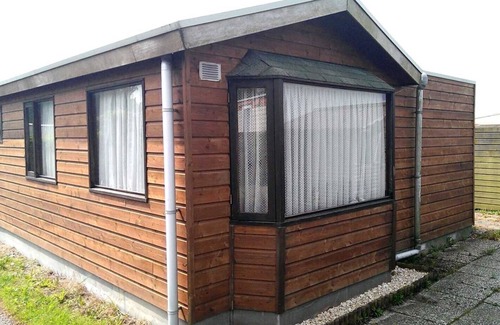 Serooskerke Ski Chalet | Chalet "Rustiek" in the family paradise "Olmenveld", Zeeland