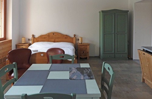 Dervio Ski Chalet | Chalet Scalotta - live the nature - with swimming pool, lake and mountains view