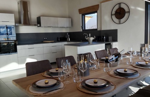 Les Saisies Ski Chalet | Chalet ski in ski out | Les Saisies center | 12 pers | Sauna