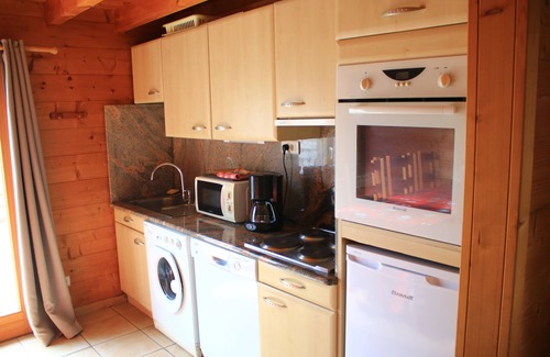 Xonrupt-Longemer Ski Chalet | Chalet sleeps 4 2 bedrooms 2 bathrooms with lovely view on the edge of the forest