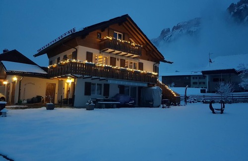 Fluehli Ski Chalet | Chalet "Sonnehüsli"