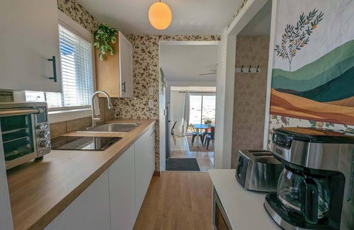 Cap-Saint-Ignace Ski Chalet | Chalet Studio #6 Waterfront with Spa, Fireplace & Wifi