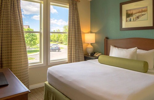 Boyne Falls Condo | Chalet Style Resort - Mountain Run at Boyne 1 Bedroom