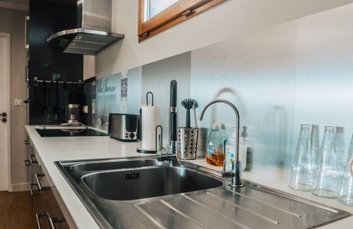 La Bruguiere Villa | *Chalet Style Villa with Pool and Jacuzzi*