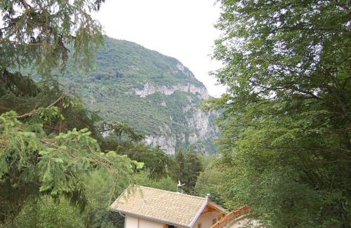 Ranzo Bed & Breakfast | Chalet Torcel Affittacamere