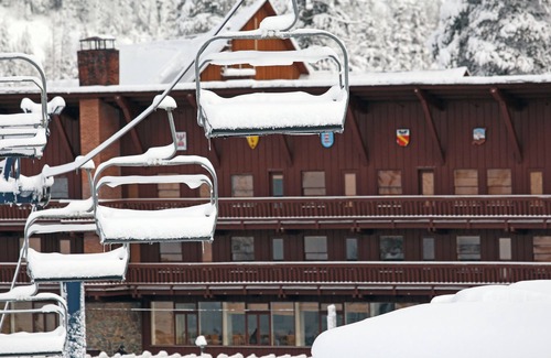 Sugar Bowl Resort House | Chalet Town Home - Beautiful Townhome nestled in the California's Sierra