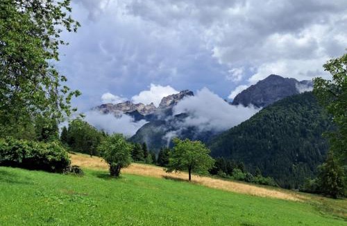 Sant'Antonio di Mavignola Apartment | Chalet Valentina