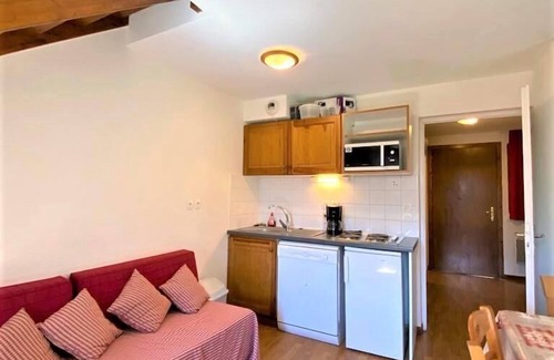 La Joue du Loup Ski Chalet | Chalet, view mountain, terrace, parking, tv, ski locker, 55m², La Joue du Loup