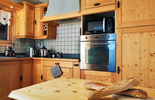 Meribel-Mottaret Ski Chalet | Chalet, view valley, fitness, sauna, balcony, fireplace or stove, parking, tv, 153m²