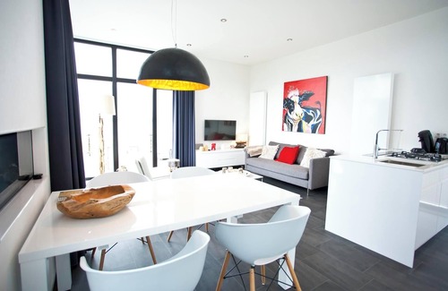 Hulshorst House | Chalet with 2 bedrooms and a terrace