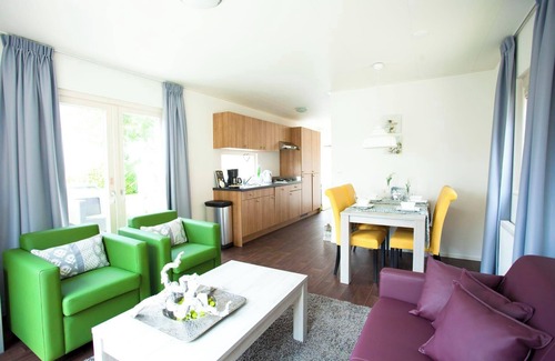 Breskens House | Chalet with 2 bedrooms and a terrace