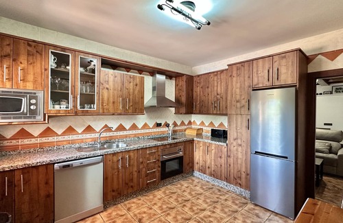 Alhaurin el Grande Ski Chalet | Chalet with swimming pool and barbecue