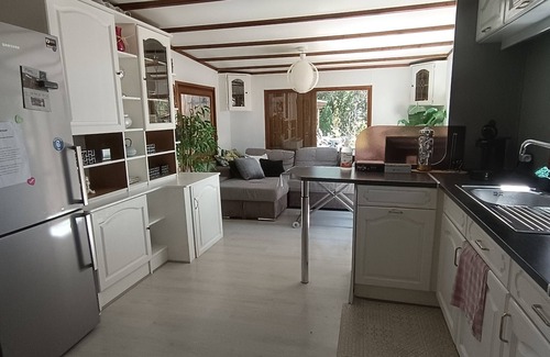 Le Castellet Ski Chalet | Chalet with jacuzzi from June to September