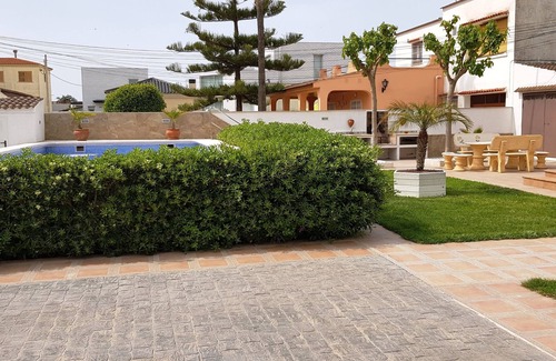 Vinaros House | CHALET WITH PRIVATE POOL